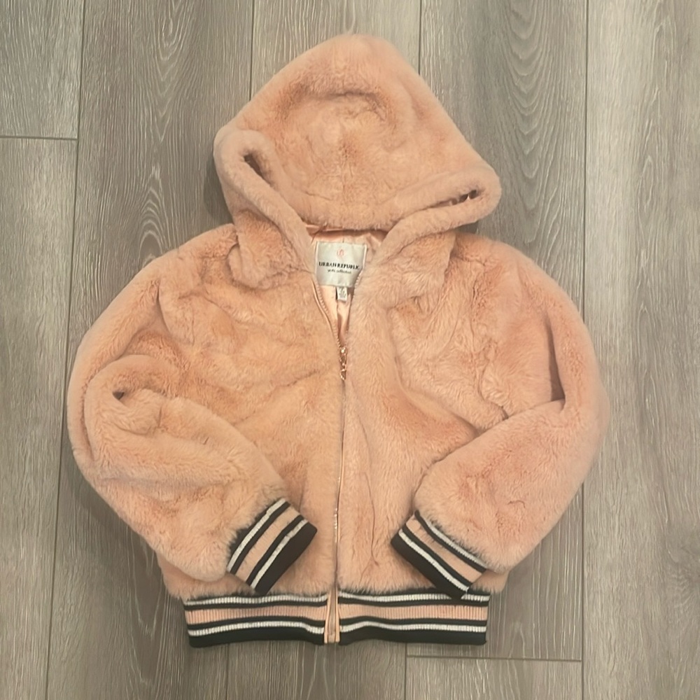 Luxurious pink faux fur bomber jacket girls SZ 7/8